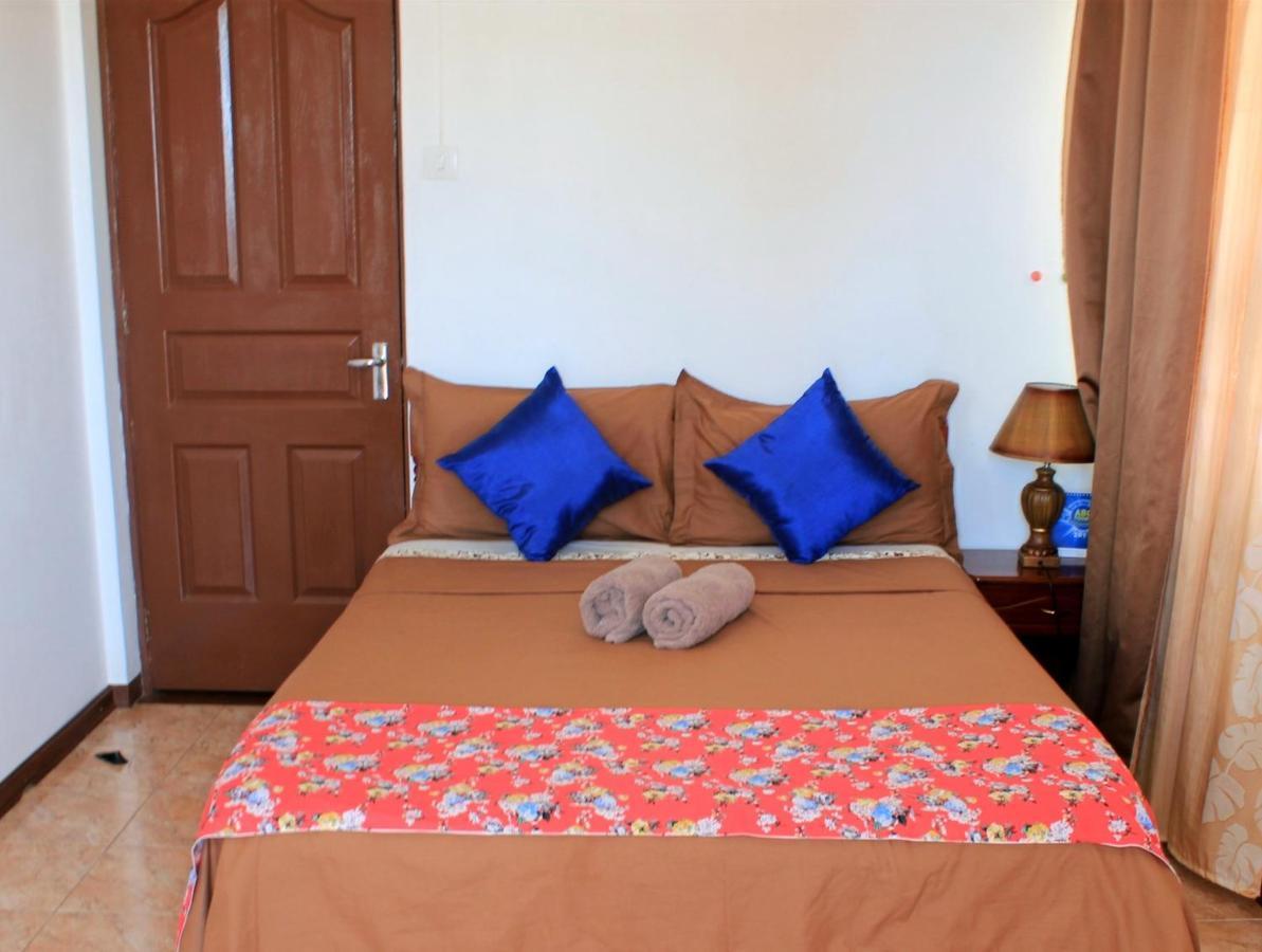 Lebovallon B&B Mahébourg Екстериор снимка