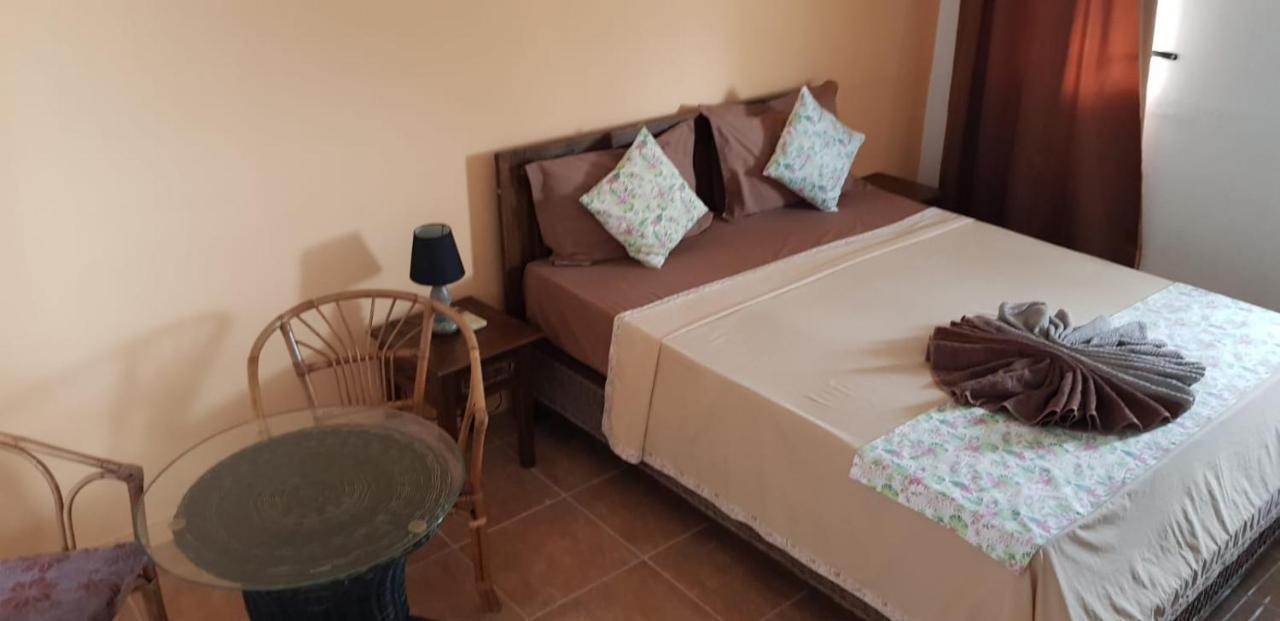 Lebovallon B&B Mahébourg Екстериор снимка