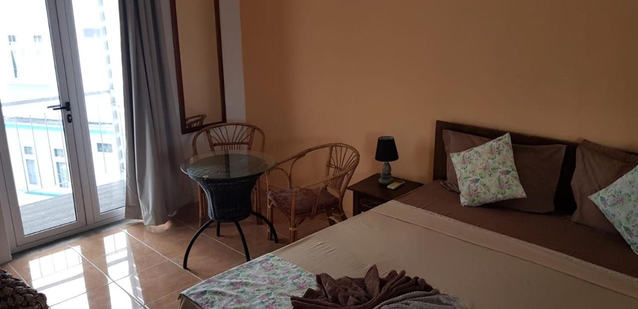 Lebovallon B&B Mahébourg Екстериор снимка