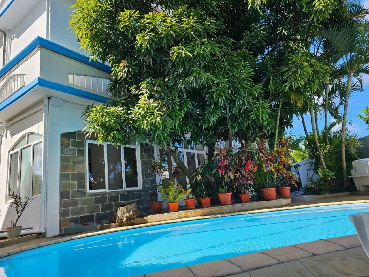 Lebovallon B&B Mahébourg Екстериор снимка